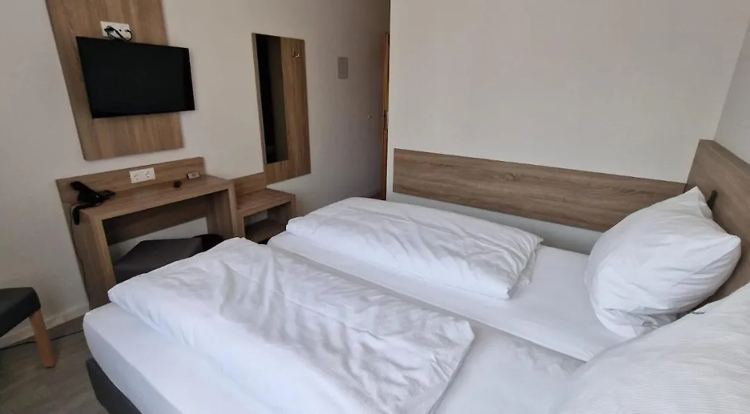 Hotel Ladage-1